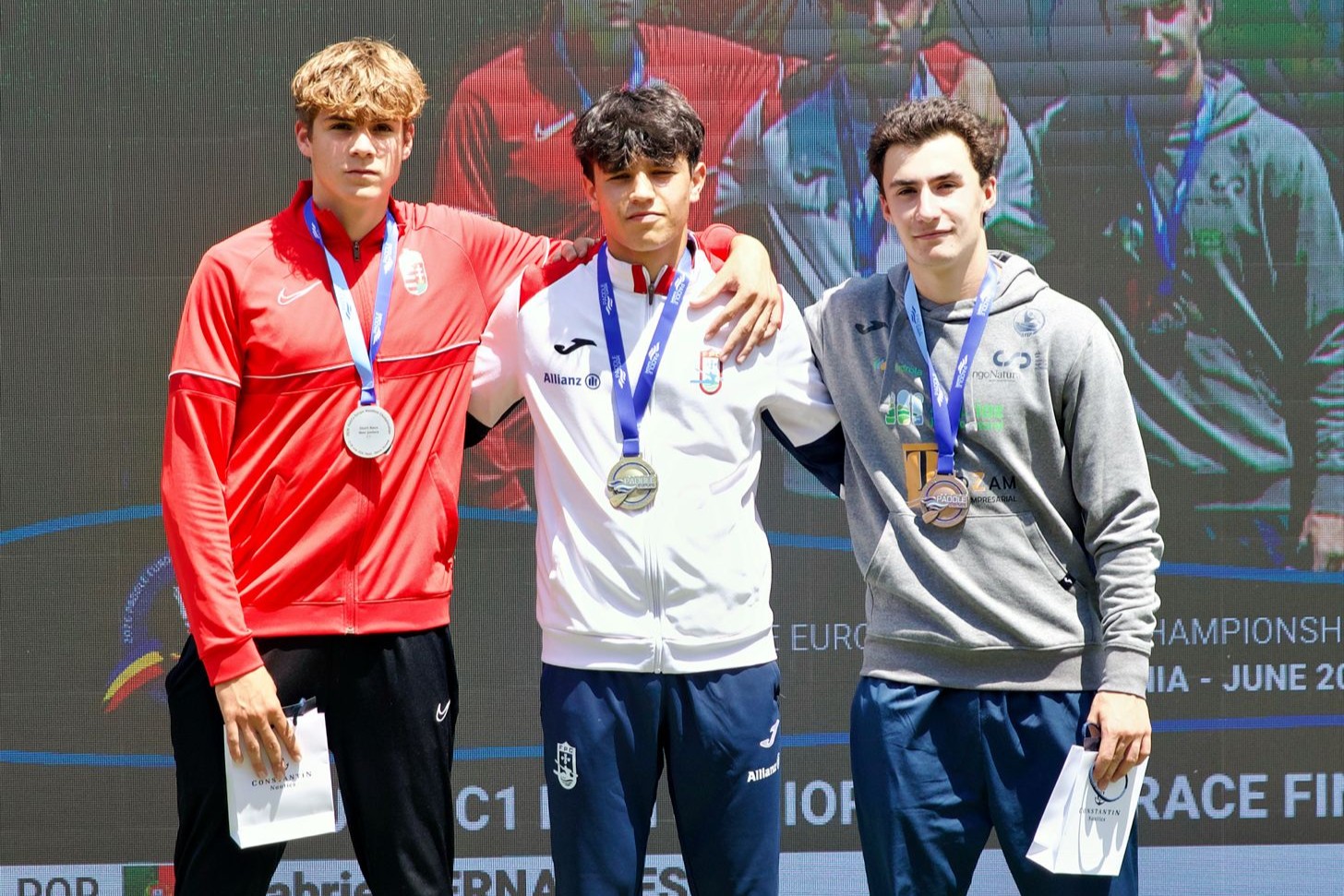 canoagem maratona gabriel fernandes ouro.jpeg