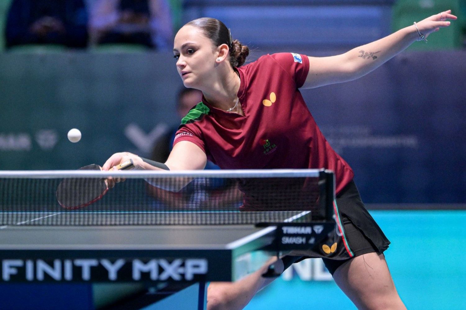 julia leal tenis mesa.jpg