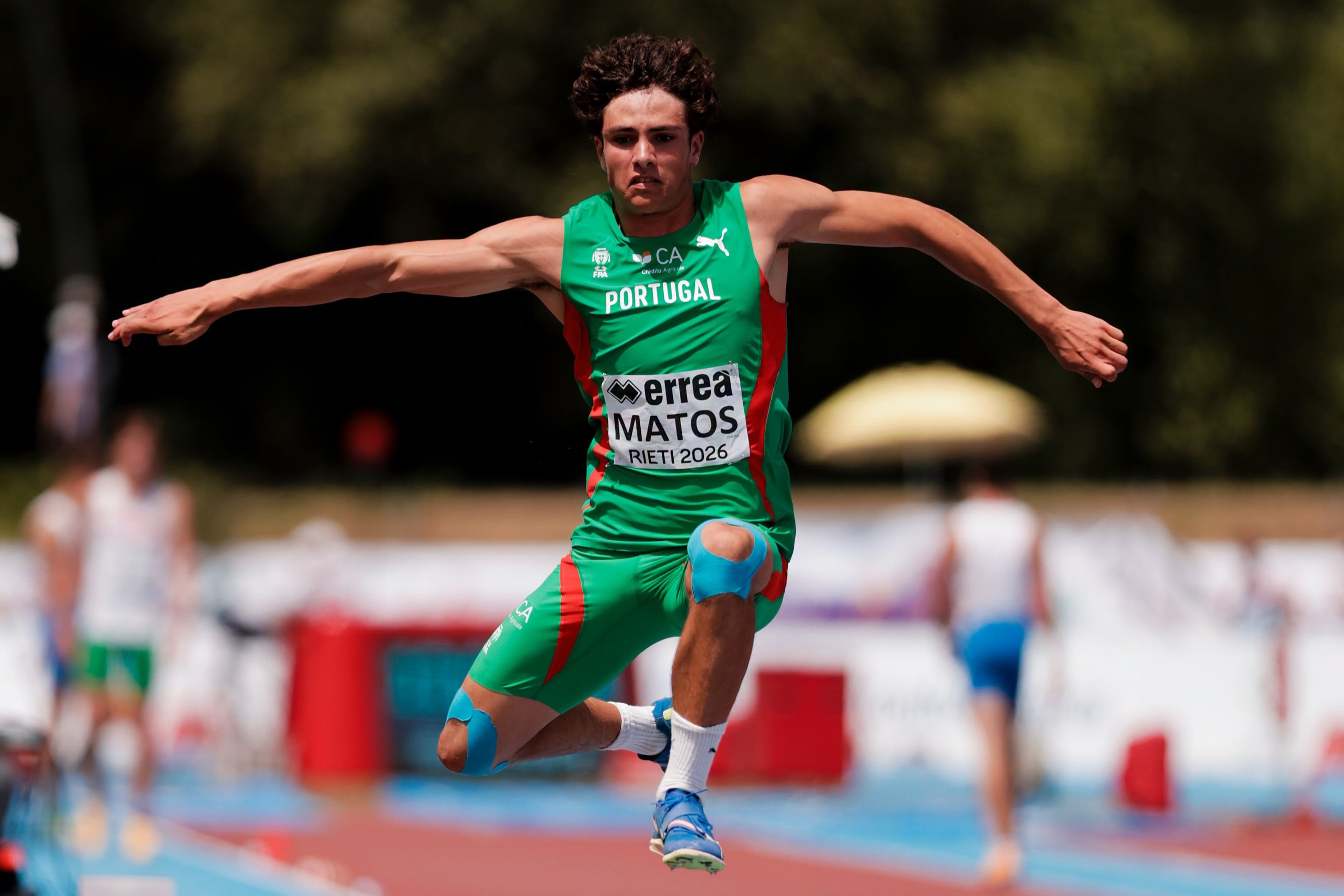 João Matos volta a bater recorde nacional de sub-18 no triplo salto