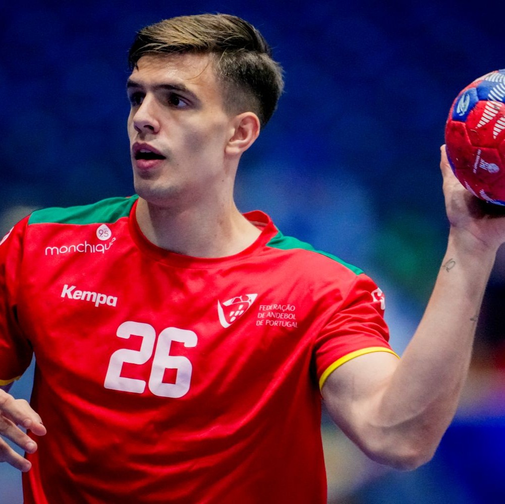 Premio-Juventude_Francisco-Costa